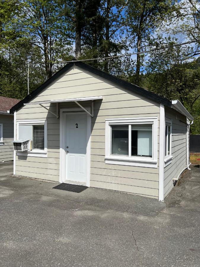 Lake Errock Motel Harrison Mills Exteriér fotografie